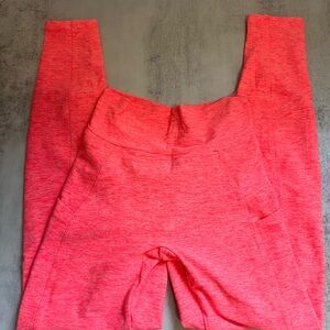 Bombshell sportsware size small coral leggings with scrunch bun and pockets